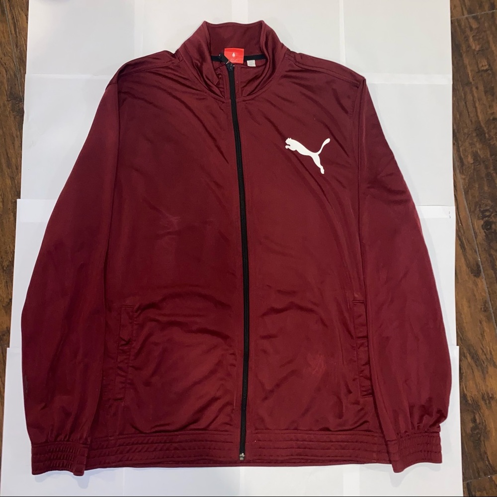 Maroon puma zip up jacket white puma label sizeXXL